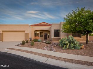 11834 N Potosi Point Dr, Tucson, AZ 85737