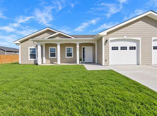 608 S 10th Ave W, Taber, AB T0K0B0