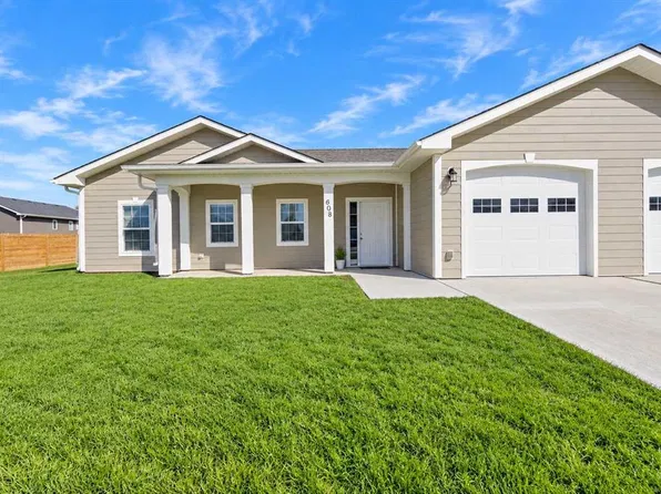 608 S 10th Ave W, Taber, AB T0K 0B0