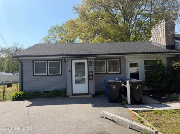 28 New Monmouth Rd #2, Middletown, NJ 07748