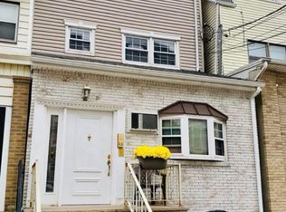 32 46th St APT 1, Weehawken, NJ 07086