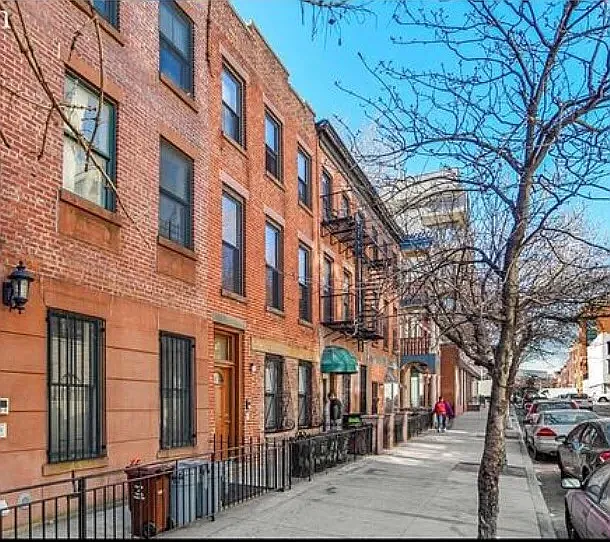 196 West 9th Street — Photo 3