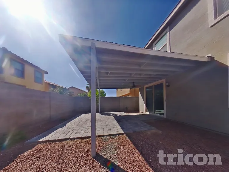 18249 N Clarence Ln — Photo 17