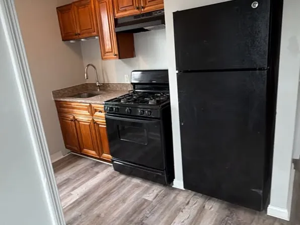 49 Marietta St APT 2R, Providence, RI 02904