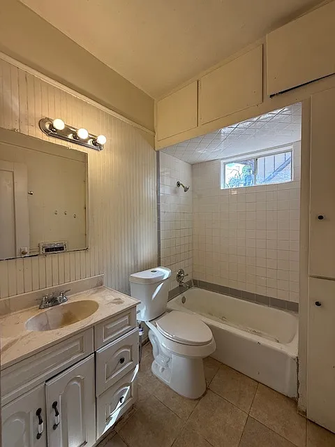 2216 15th Street - A — Photo 3