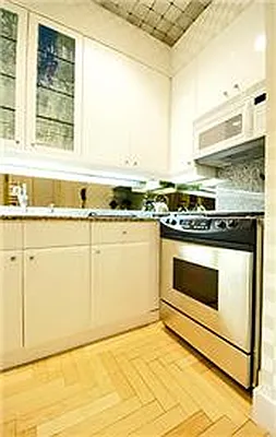 Sold by Trump International Realty | media 21