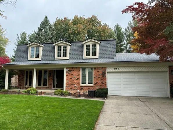 5160 Orchard Crest Dr, Troy, MI 48085
