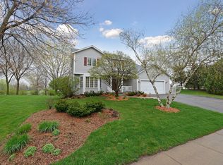 9099 Gould Rd, Eden Prairie, MN 55347