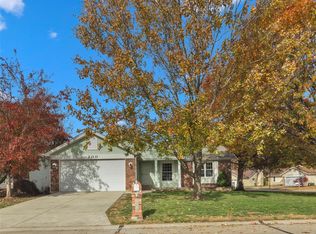 200 Addison Dr, Saint Peters, MO 63376