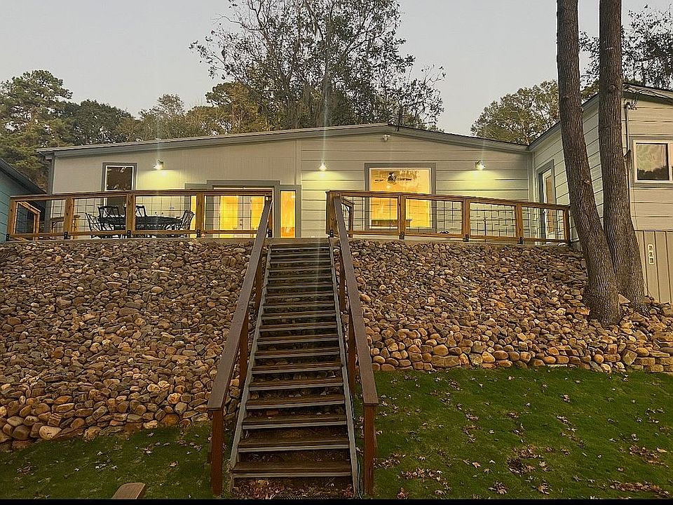 1st image of 2427 Blairs Landing Rd