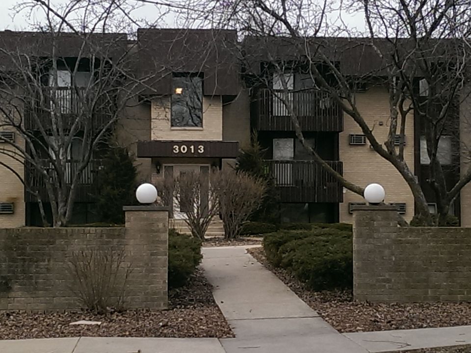 1st image of 3013 Heritage Dr APT 11