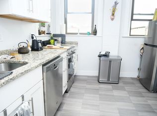 1386 Beacon St APT 4, Brookline, MA 02446