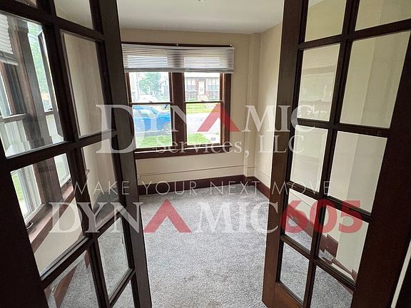 3rd image of 502 S Duluth Ave #2