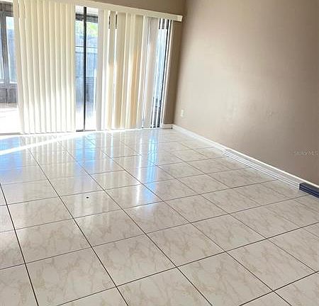 4th image of 5015 Parkhill Pl
