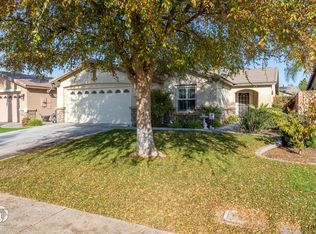 1504 Silk Tree Ct, Bakersfield, CA 93311
