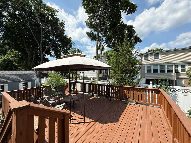 62 Plimpton Ave — Photo 29