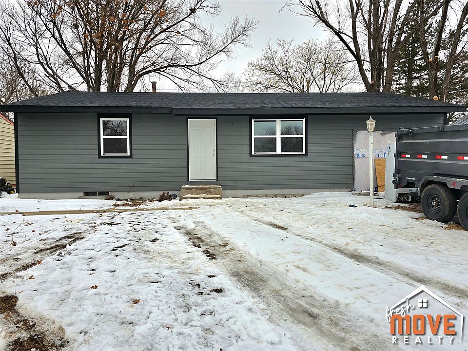 1st image of 1617 N 11th St