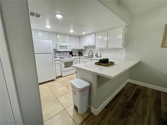 4th image of 3450 Erva St APT 248