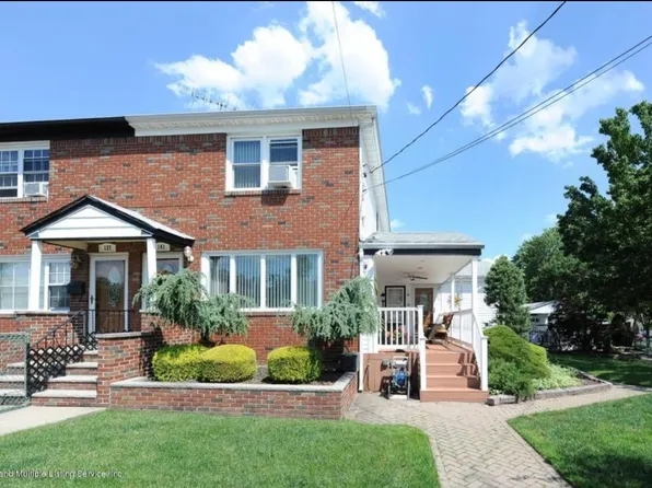 141 Cranford Ave, Staten Island, NY 10306