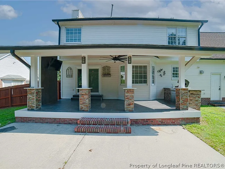 6317 Nakoma Way — Photo 31