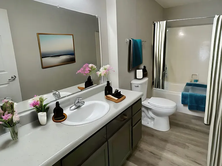 Jefferson Lakes Apartments — Photo 6