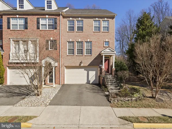 4499 Monmouth St, Fairfax, VA 22030