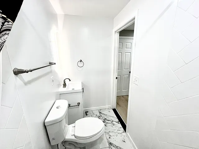 935 S Belnord Ave — Photo 25