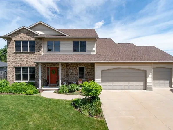 216 E Clearfield Ln, Appleton, WI 54913