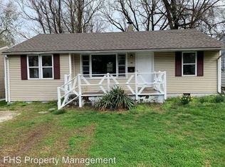 1429 E Pacific St, Springfield, MO 65803
