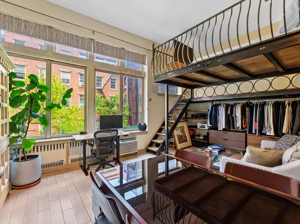 10 Charles Street image 14 of 25