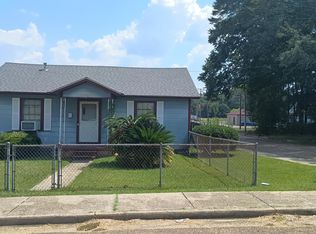 1013 Wilson Ave, Laurel, MS 39440