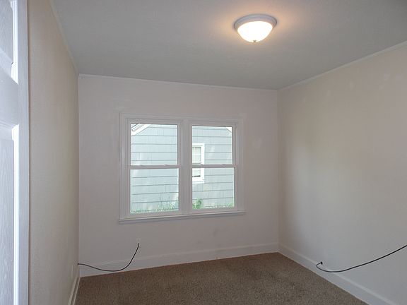 4th image of 3218 Grandview Blvd