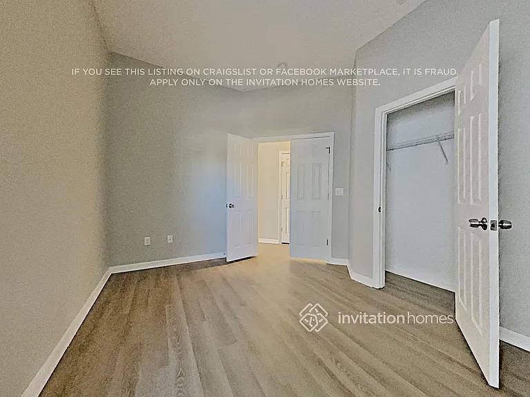 3282 Merrick Ave — Photo 10