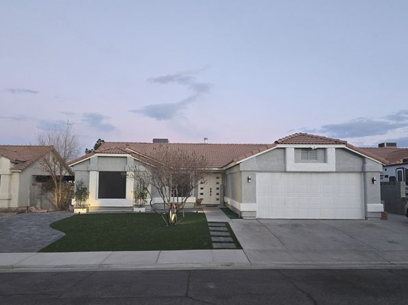 3008 Quiet Breeze Ct