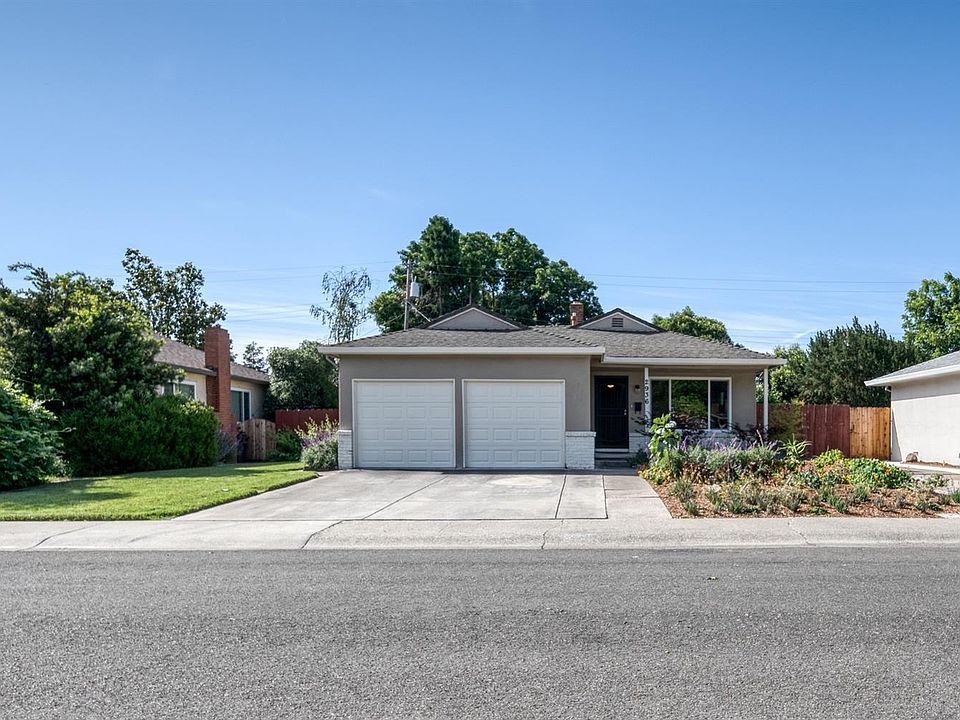 1st image of 2936 De Ovan Ave