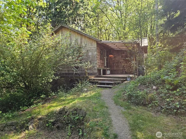 313 Larch Road, Quilcene, WA 98376