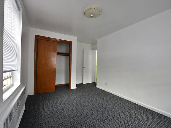 5th image of 2704 Ditmars Blvd #2