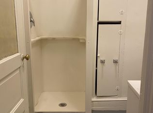 90-92 High St #B, Mount Holly, NJ 08060