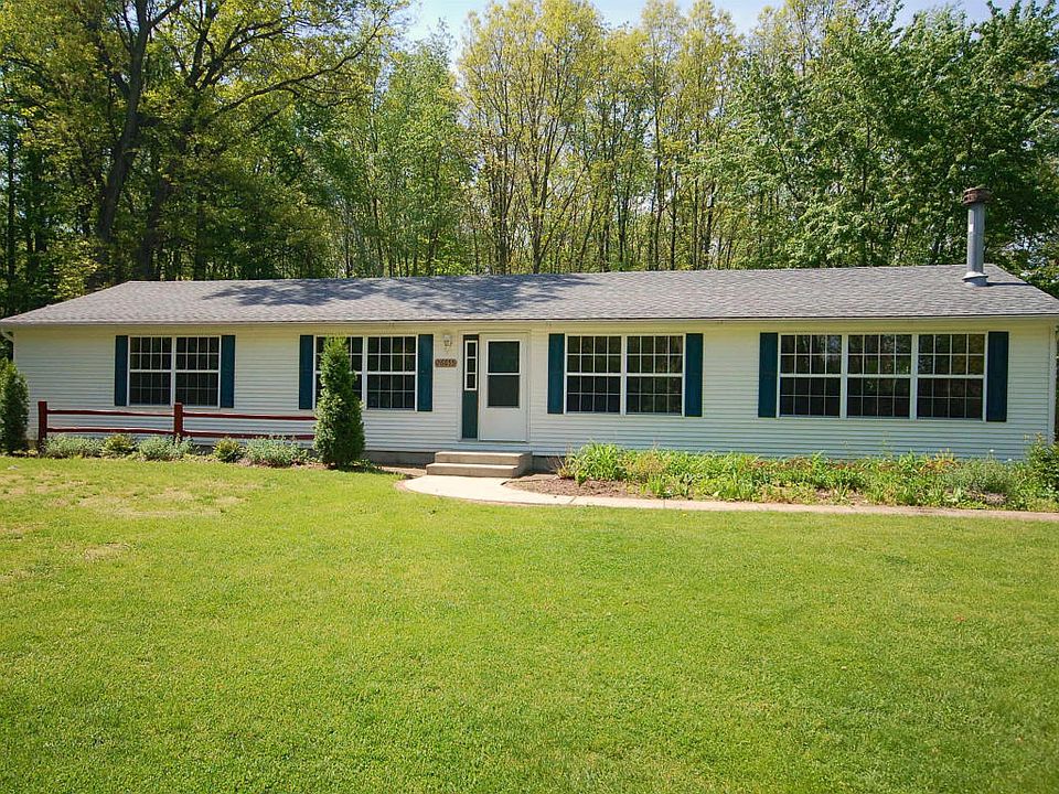 1st image of 26655 May St