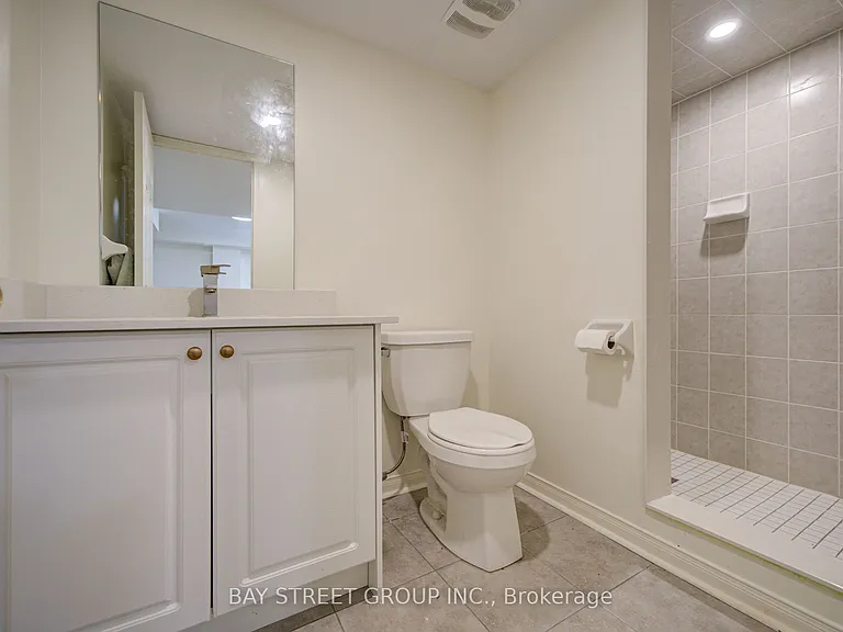 114 Ness Dr — Photo 34