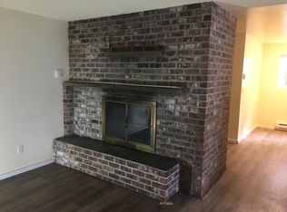5622 168th St SW APT 2, Lynnwood, WA 98037