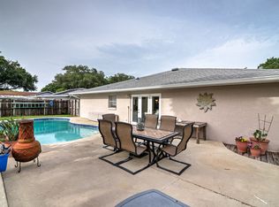 1388 Overcash Dr, Dunedin, FL 34698