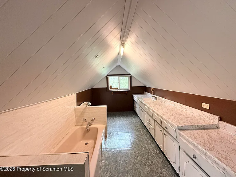 2920 Marvine Ave — Photo 14
