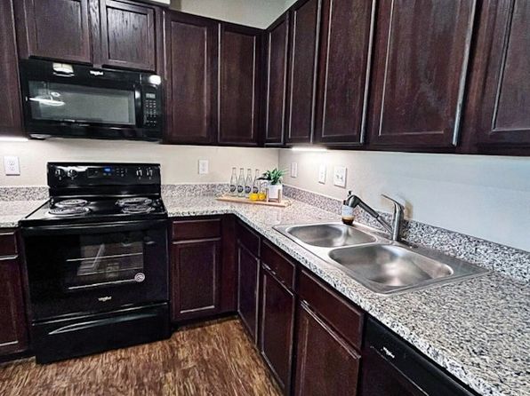 2991 Lakeside Dr #324