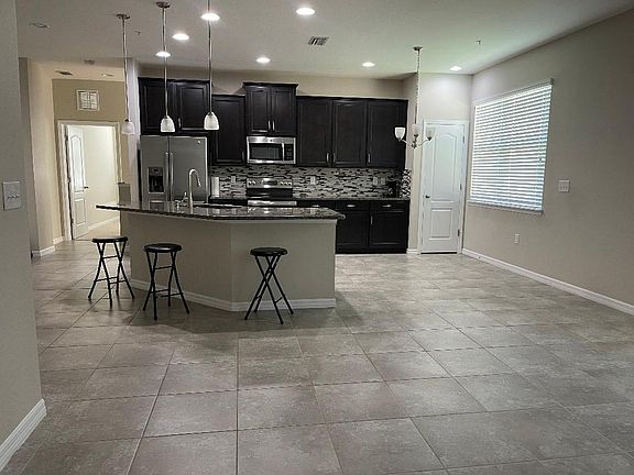3rd image of 8421 Karpeal Dr #1502