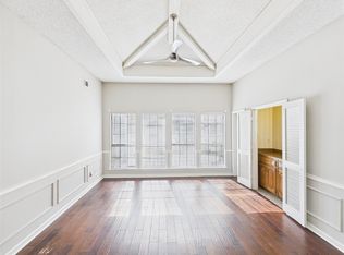 1120 Canyon Ridge Dr, Desoto, TX 75115