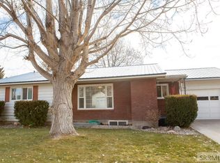 250 S Adams Ave, Blackfoot, ID 83221