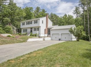 5 Oxbow Rd, Medfield, MA 02052