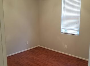 2712 Crystal Falls Rd, Lexington, KY 40509