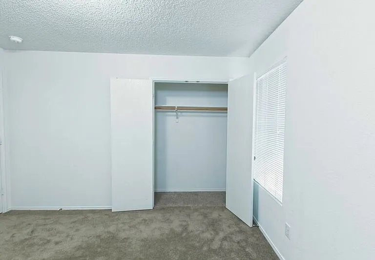 2508 Clear Brook Dr — Photo 23